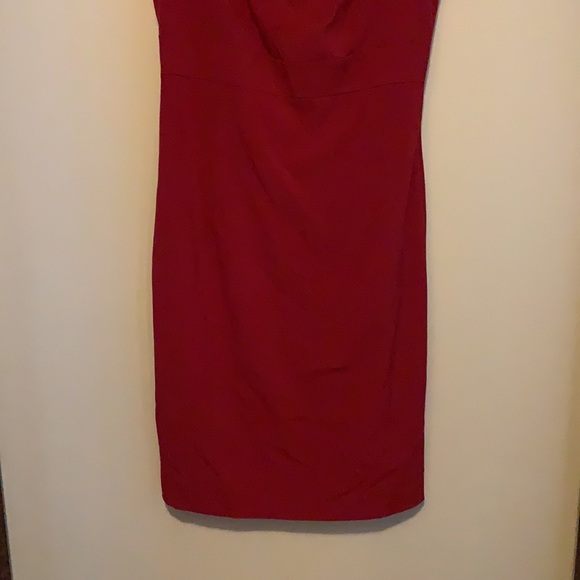 Dress - Picture 4 of 8